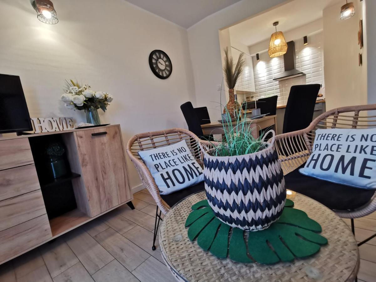 Apartament Kolobrzeg Port Welcome Home Екстериор снимка